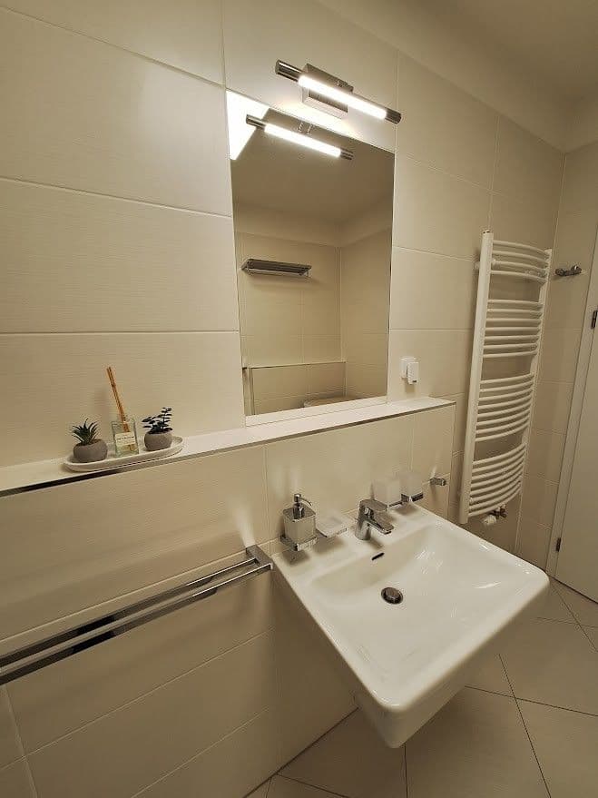 Pronájem bytu 2+kk 54 m², Huppnerova, Praha, Praha Pronájem bytu 2+kk 54 m², Huppnerova, Praha, Praha