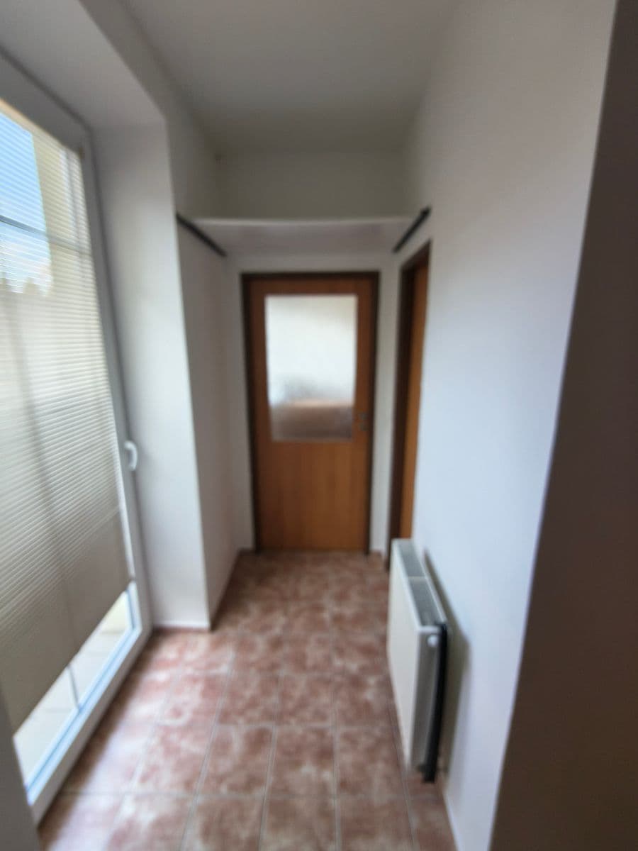 Prodej bytu 3+kk 86 m², Kaštanová, Milovice, Středočeský kraj Prodej bytu 3+kk 86 m², Kaštanová, Milovice, Středočeský kraj