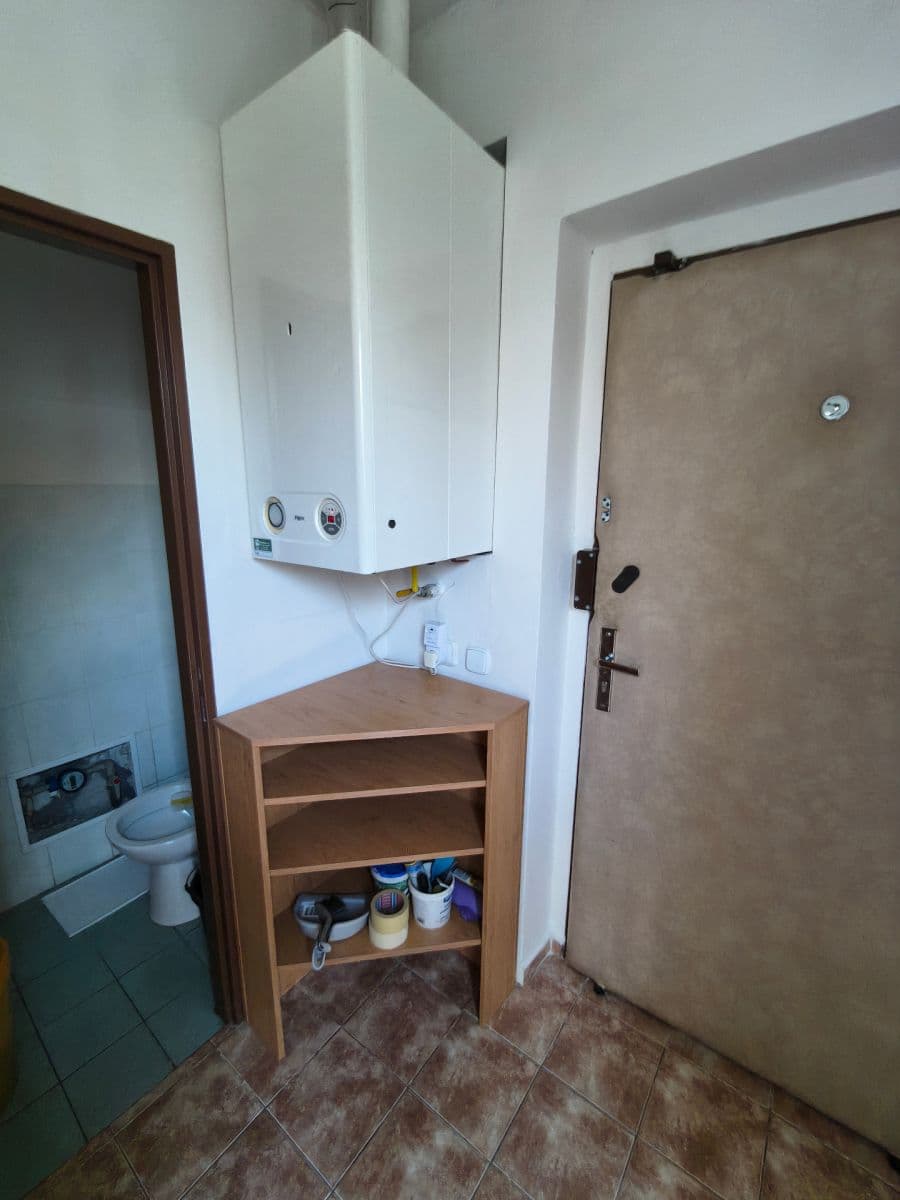 Prodej bytu 3+kk 86 m², Kaštanová, Milovice, Středočeský kraj Prodej bytu 3+kk 86 m², Kaštanová, Milovice, Středočeský kraj