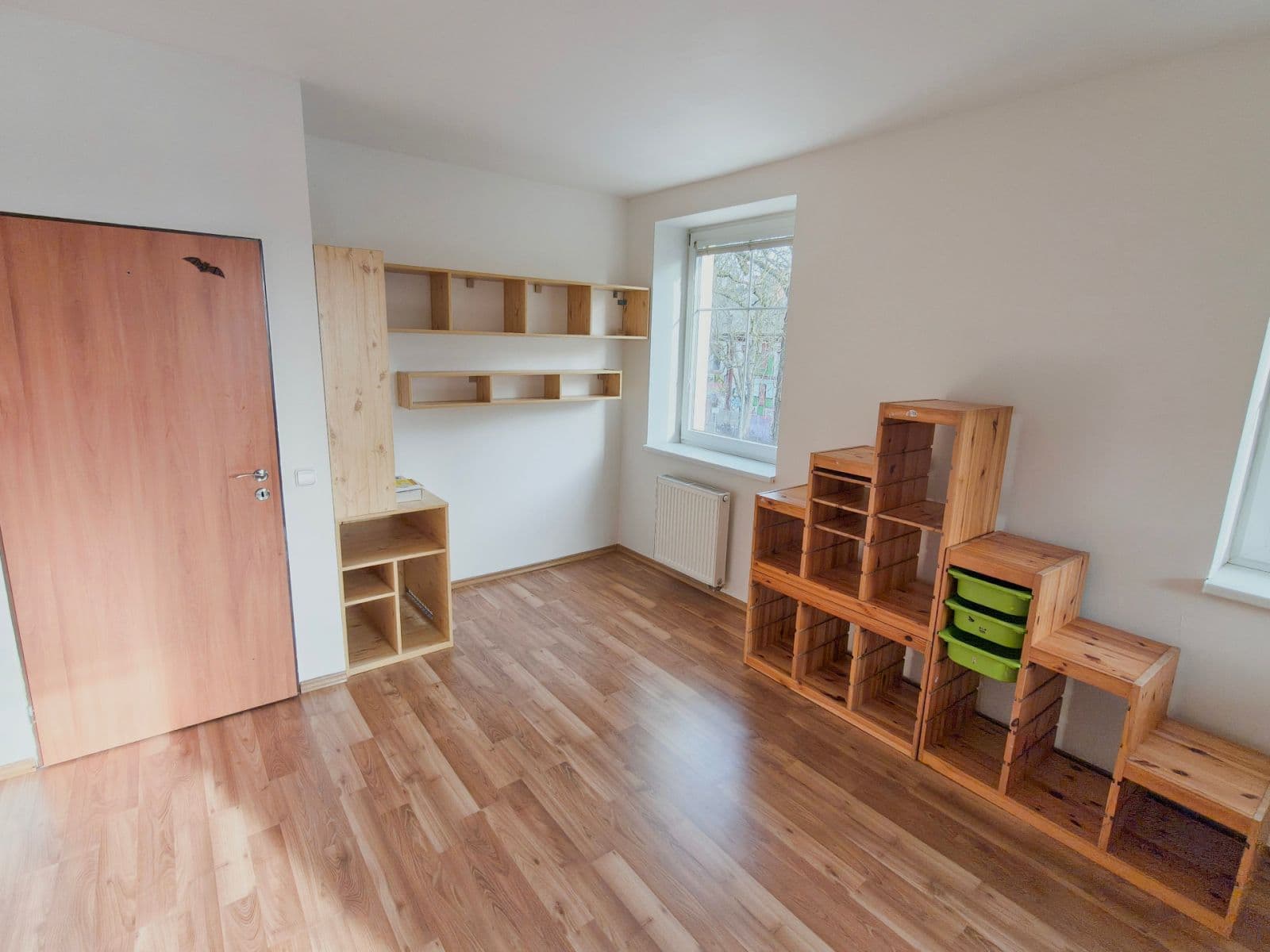 Prodej bytu 3+kk 86 m², Kaštanová, Milovice, Středočeský kraj Prodej bytu 3+kk 86 m², Kaštanová, Milovice, Středočeský kraj