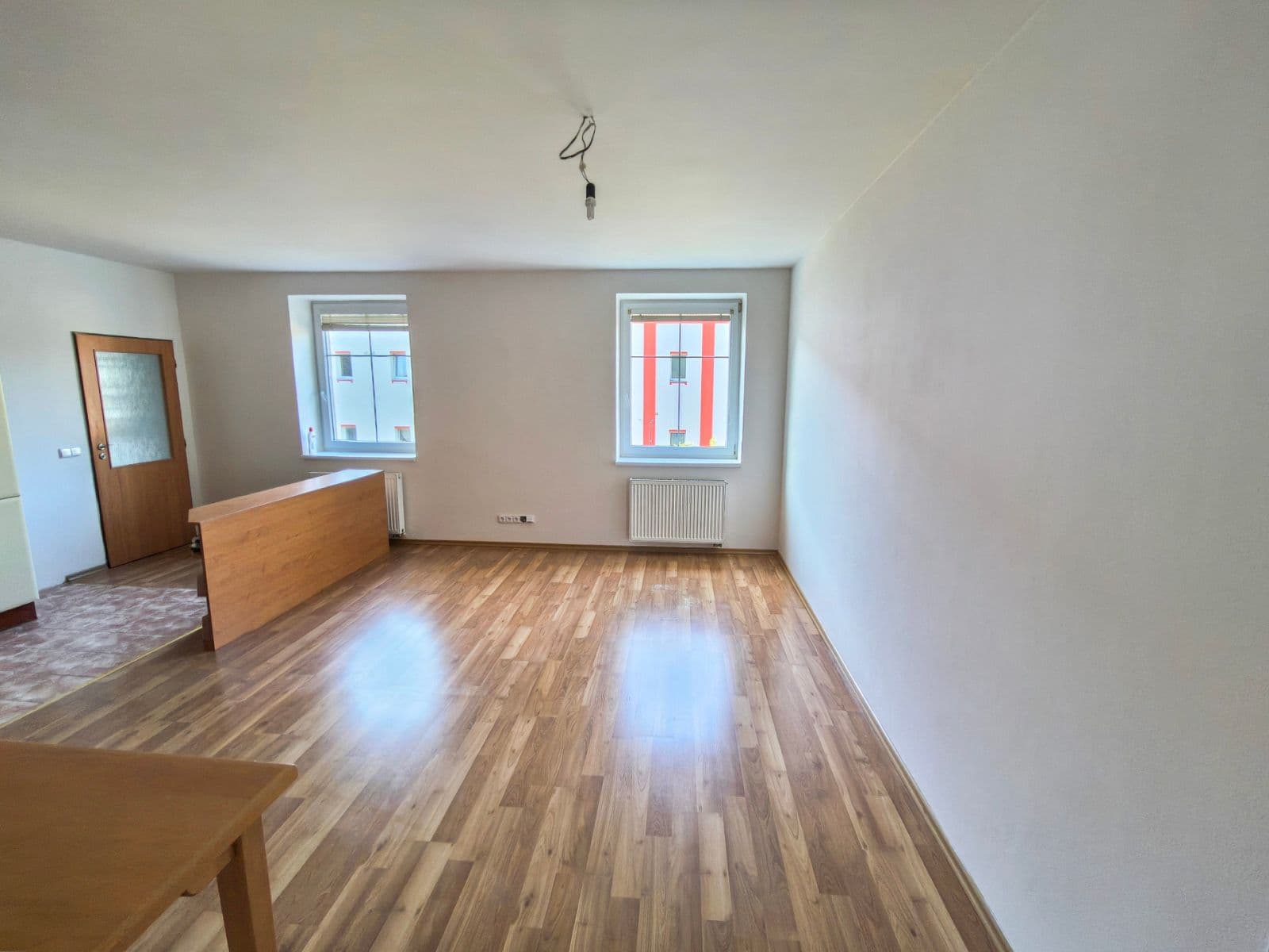 Prodej bytu 3+kk 86 m², Kaštanová, Milovice, Středočeský kraj Prodej bytu 3+kk 86 m², Kaštanová, Milovice, Středočeský kraj