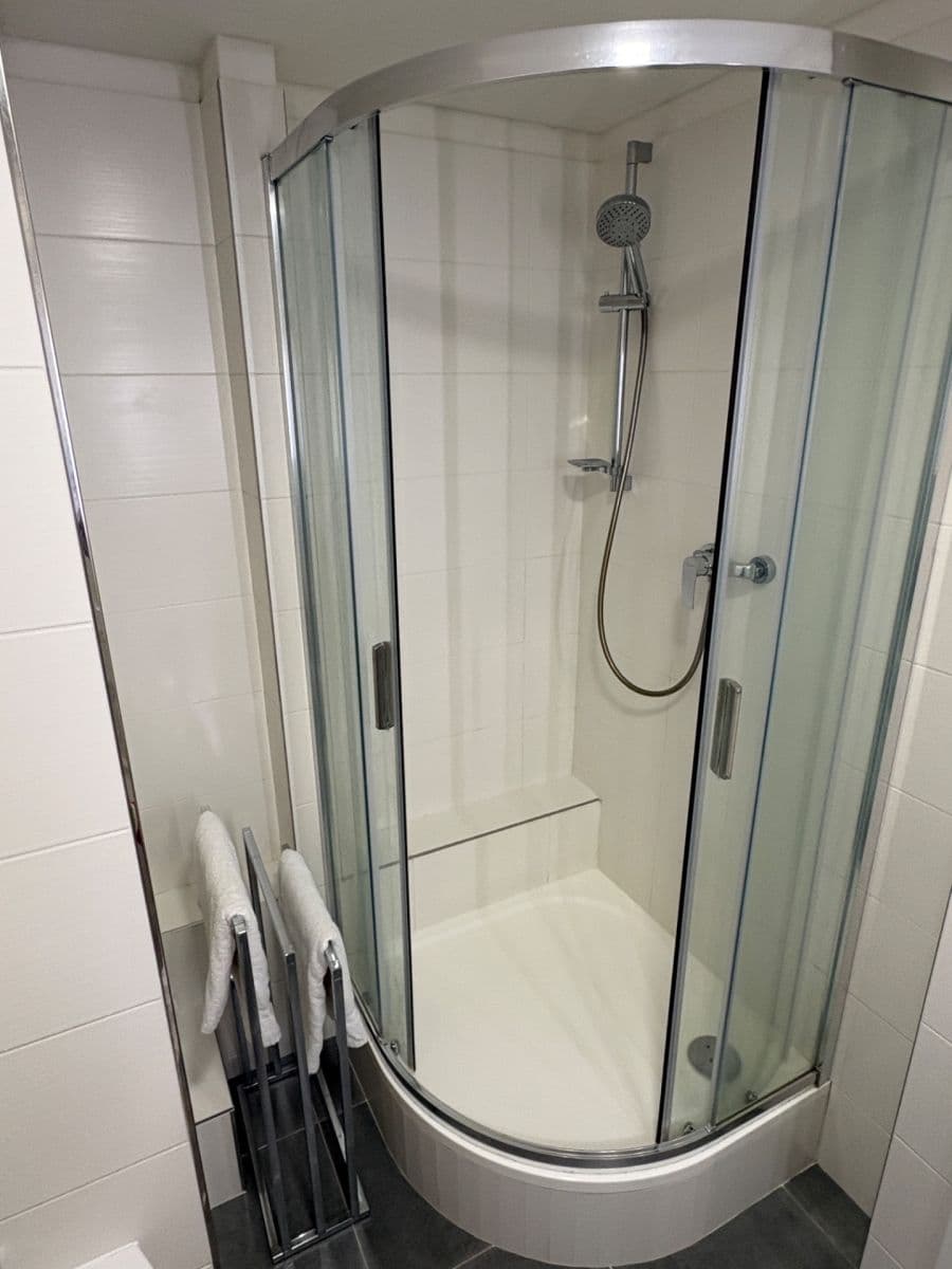 Pronájem bytu 3+1 73 m², Lovosická, Praha, Praha Pronájem bytu 3+1 73 m², Lovosická, Praha, Praha