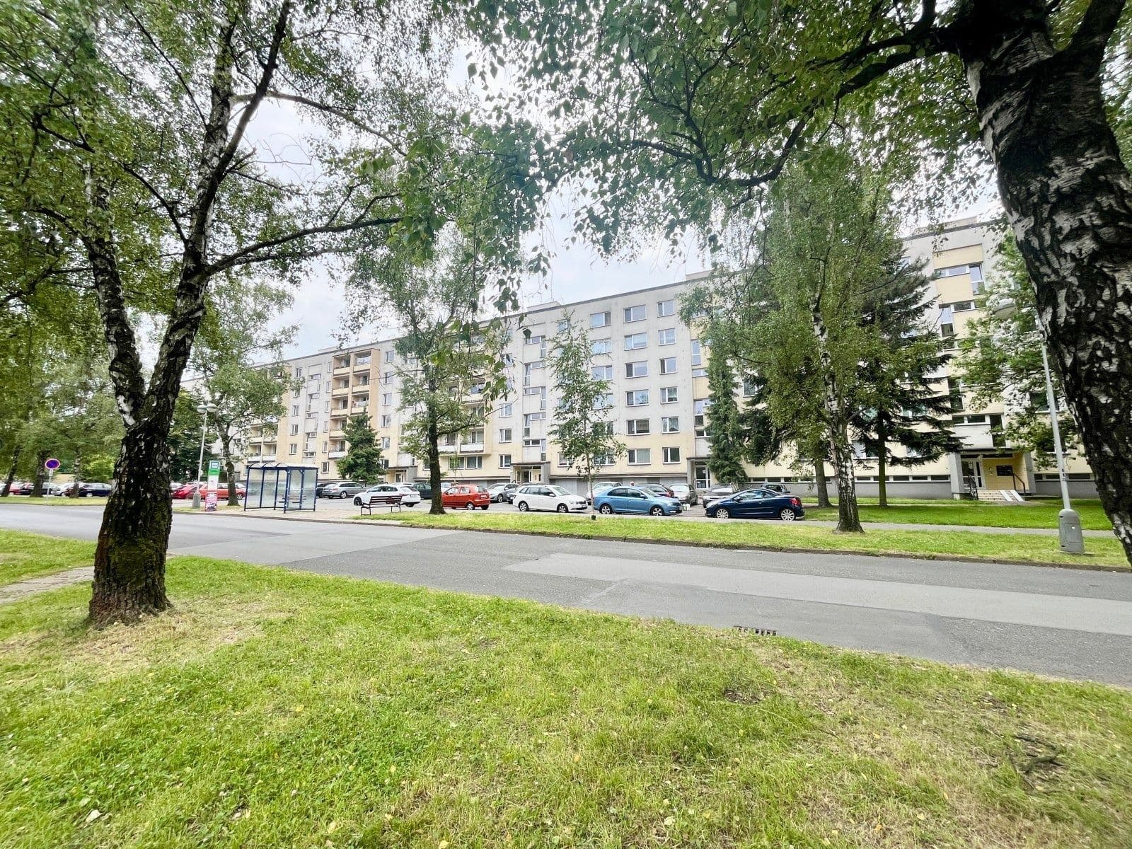 Pronájem bytu 3+1 80 m², Československé armády, Frýdek-Místek, Moravskoslezský kraj Pronájem bytu 3+1 80 m², Československé armády, Frýdek-Místek, Moravskoslezský kraj