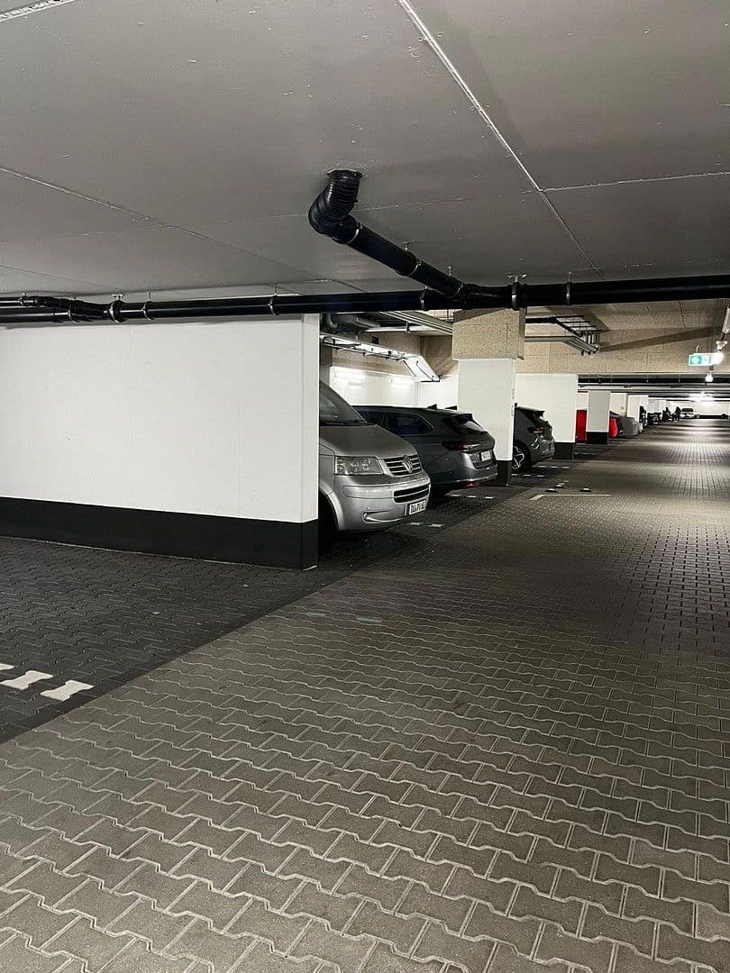 Pronájem bytu 4+1 107 m², Wilhelm-Theodor-Roemheldstrasse, Mainz, Porýní-Falc Pronájem bytu 4+1 107 m², Wilhelm-Theodor-Roemheldstrasse, Mainz, Porýní-Falc