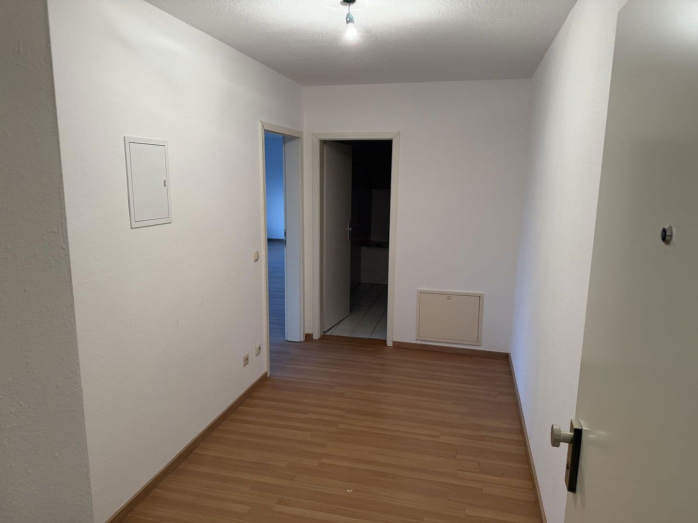 Pronájem bytu 2+1 66 m², Moosbauerplatz 8, Bad Endorf, Bavorsko Pronájem bytu 2+1 66 m², Moosbauerplatz 8, Bad Endorf, Bavorsko