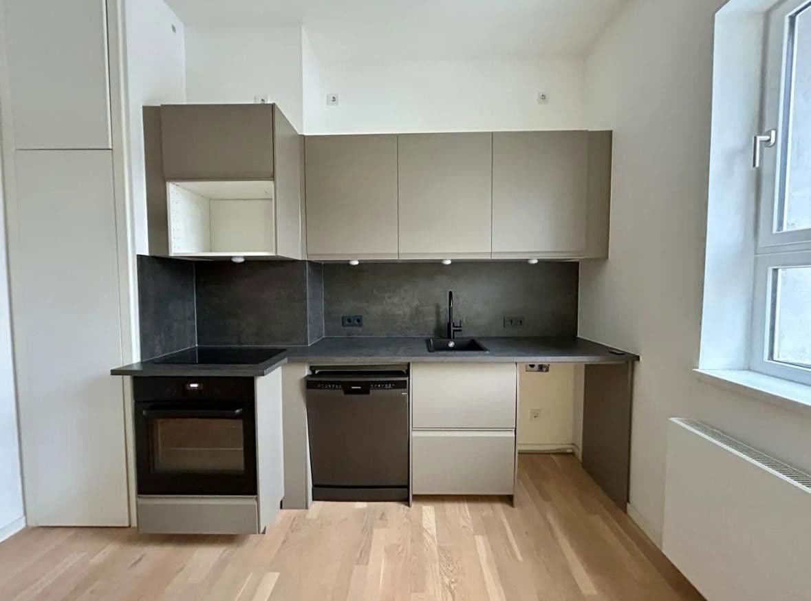 Pronájem bytu 2+kk 69 m², Berlin, Berlín Pronájem bytu 2+kk 69 m², Berlin, Berlín