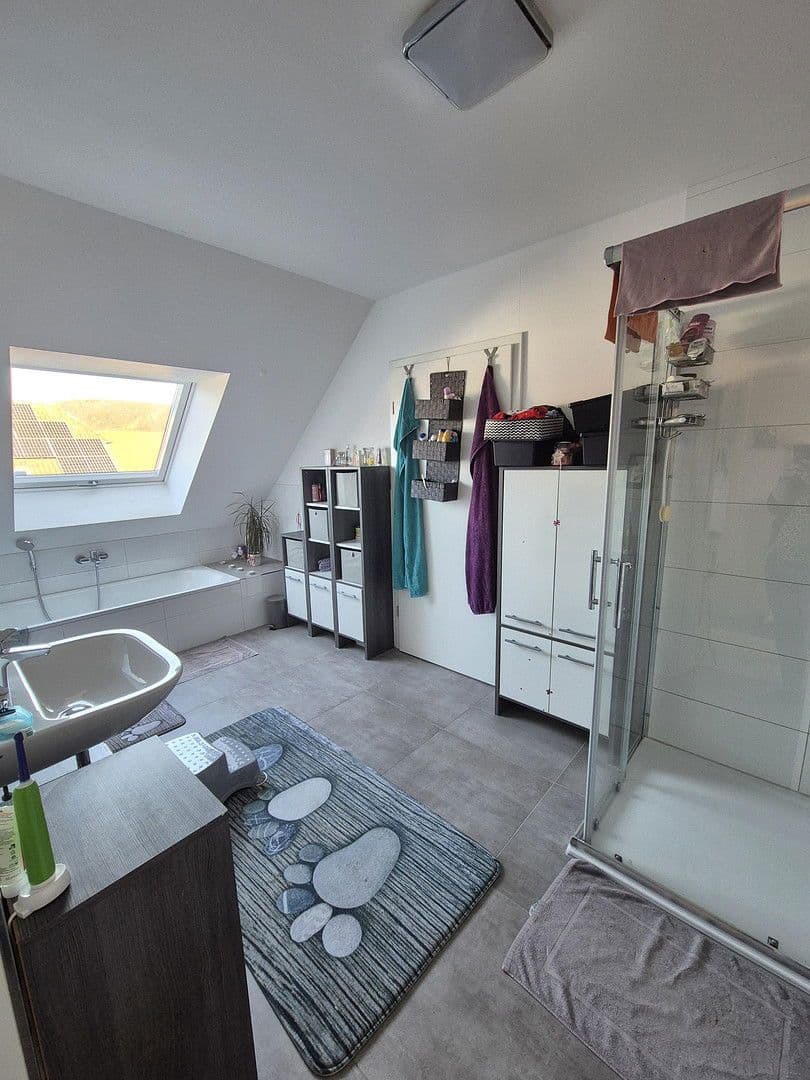 Pronájem bytu 4+1 129 m², Gelnhausen, Hessen Pronájem bytu 4+1 129 m², Gelnhausen, Hessen