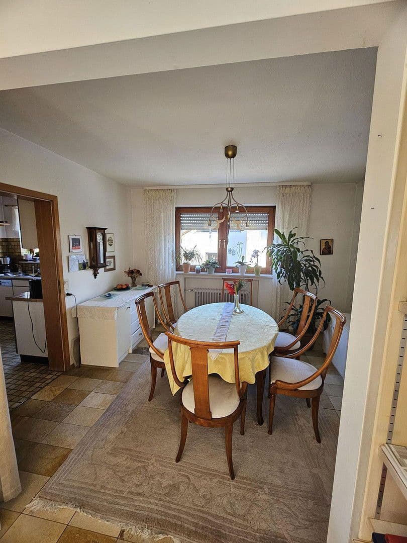 Prodej domu 128 m², pozemek 748 m², Brahmsweg 12, Herbrechtingen, Bádensko-Württembersko Prodej domu 128 m², pozemek 748 m², Brahmsweg 12, Herbrechtingen, Bádensko-Württembersko