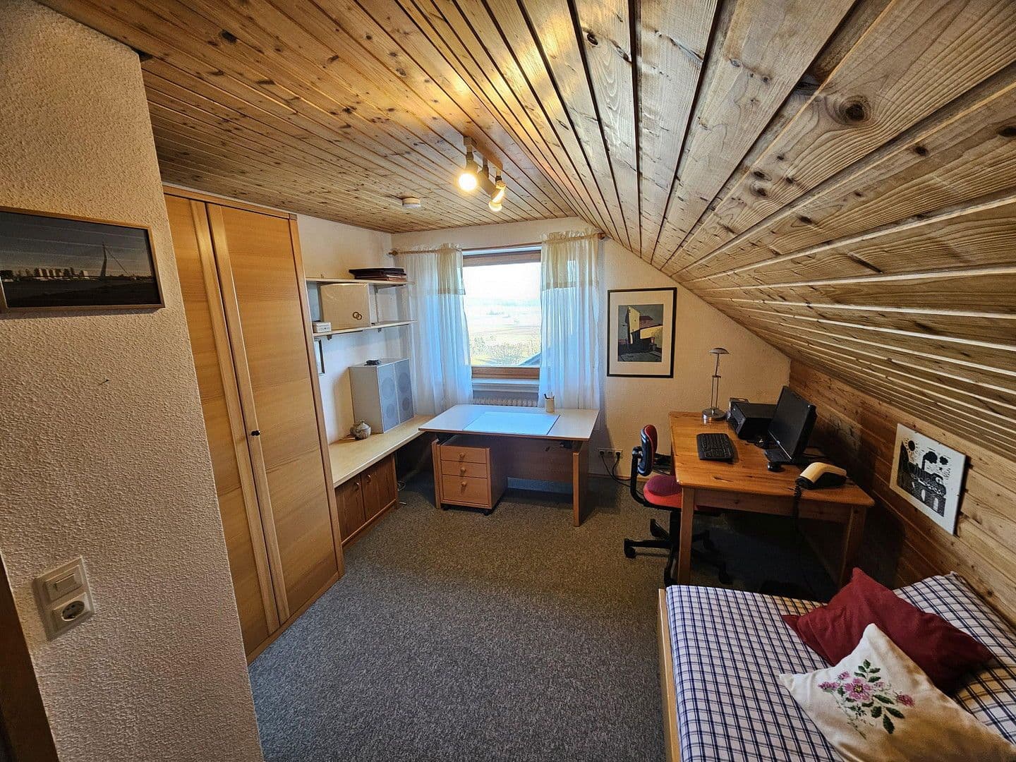 Prodej domu 128 m², pozemek 748 m², Brahmsweg 12, Herbrechtingen, Bádensko-Württembersko Prodej domu 128 m², pozemek 748 m², Brahmsweg 12, Herbrechtingen, Bádensko-Württembersko