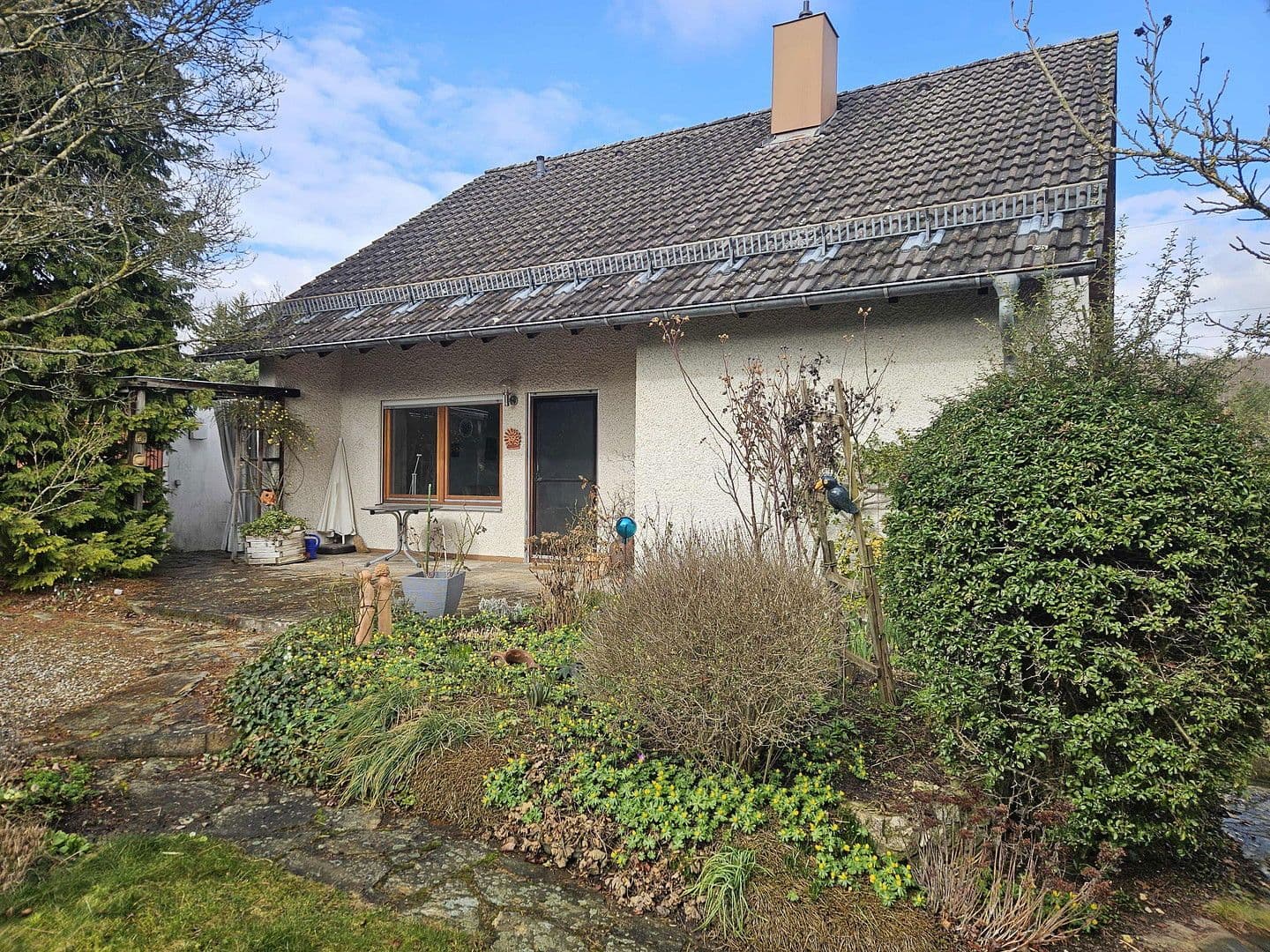 Prodej domu 128 m², pozemek 748 m², Brahmsweg 12, Herbrechtingen, Bádensko-Württembersko Prodej domu 128 m², pozemek 748 m², Brahmsweg 12, Herbrechtingen, Bádensko-Württembersko