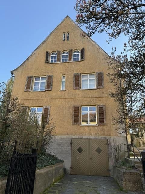Pronájem bytu 3+kk 81 m², Schlossvorstadt 8, Ellwangen (Jagst), Bádensko-Württembersko Pronájem bytu 3+kk 81 m², Schlossvorstadt 8, Ellwangen (Jagst), Bádensko-Württembersko