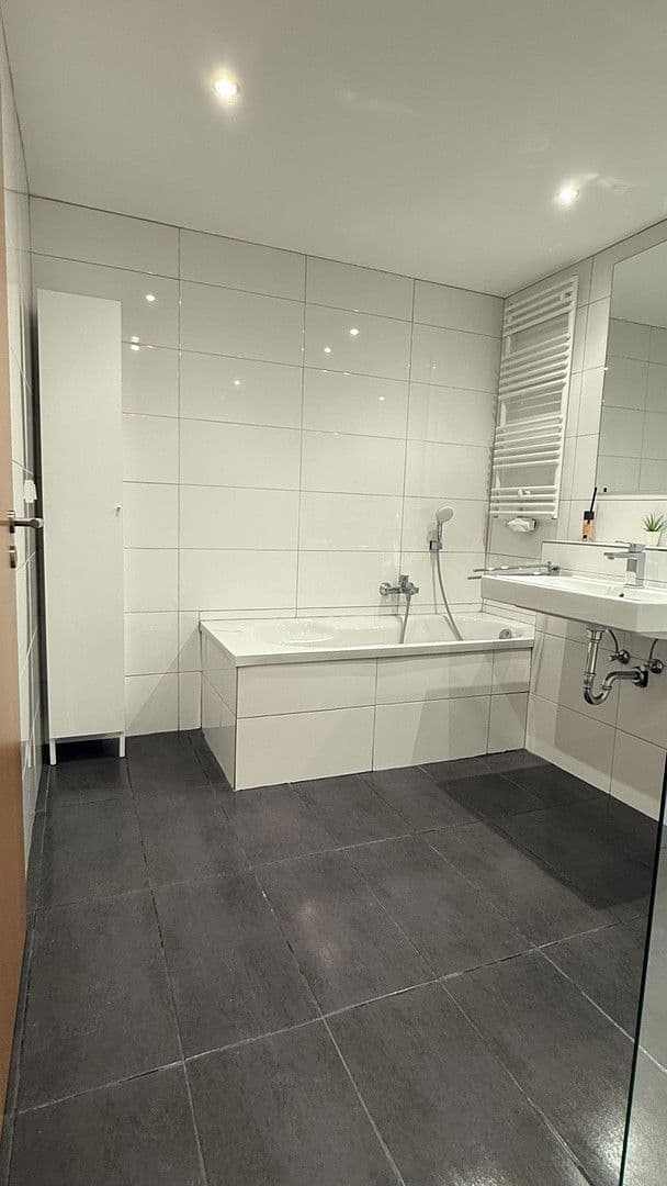 Prodej domu 145 m², pozemek 232 m², Neckarsteinach, Hessen Prodej domu 145 m², pozemek 232 m², Neckarsteinach, Hessen