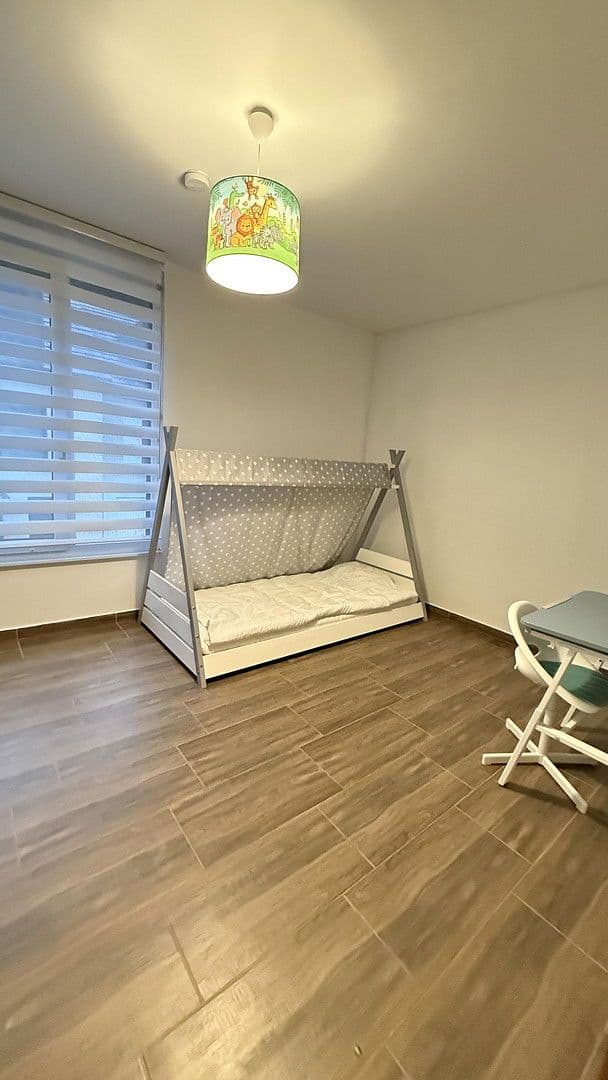 Prodej domu 145 m², pozemek 232 m², Neckarsteinach, Hessen Prodej domu 145 m², pozemek 232 m², Neckarsteinach, Hessen