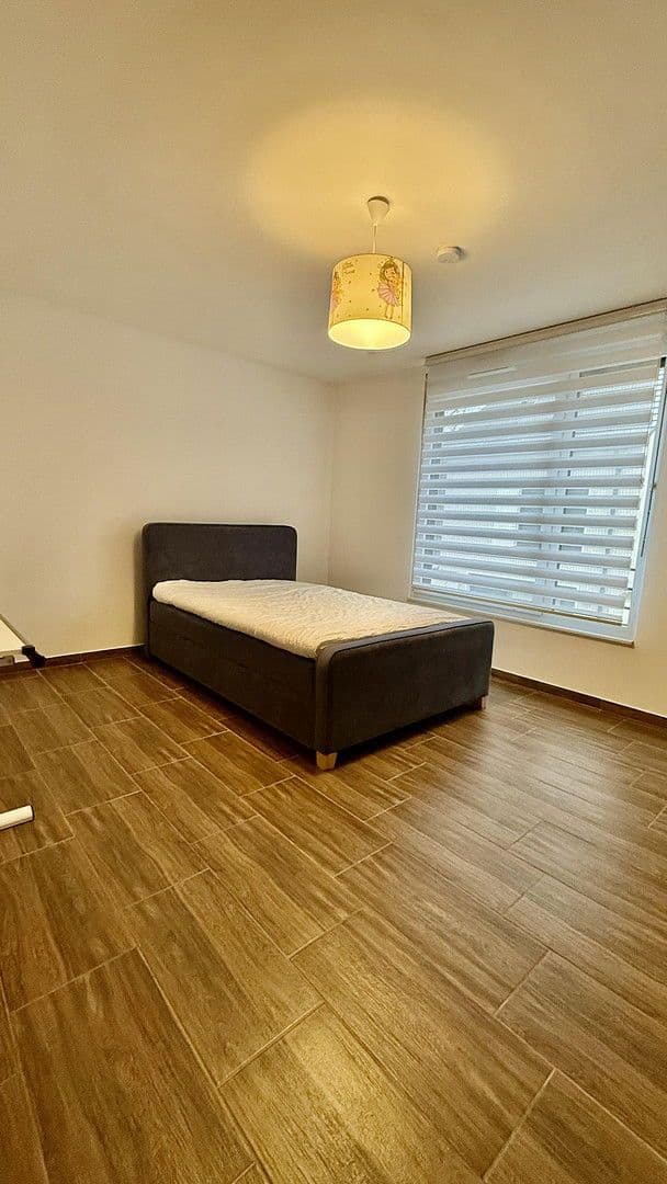 Prodej domu 145 m², pozemek 232 m², Neckarsteinach, Hessen Prodej domu 145 m², pozemek 232 m², Neckarsteinach, Hessen