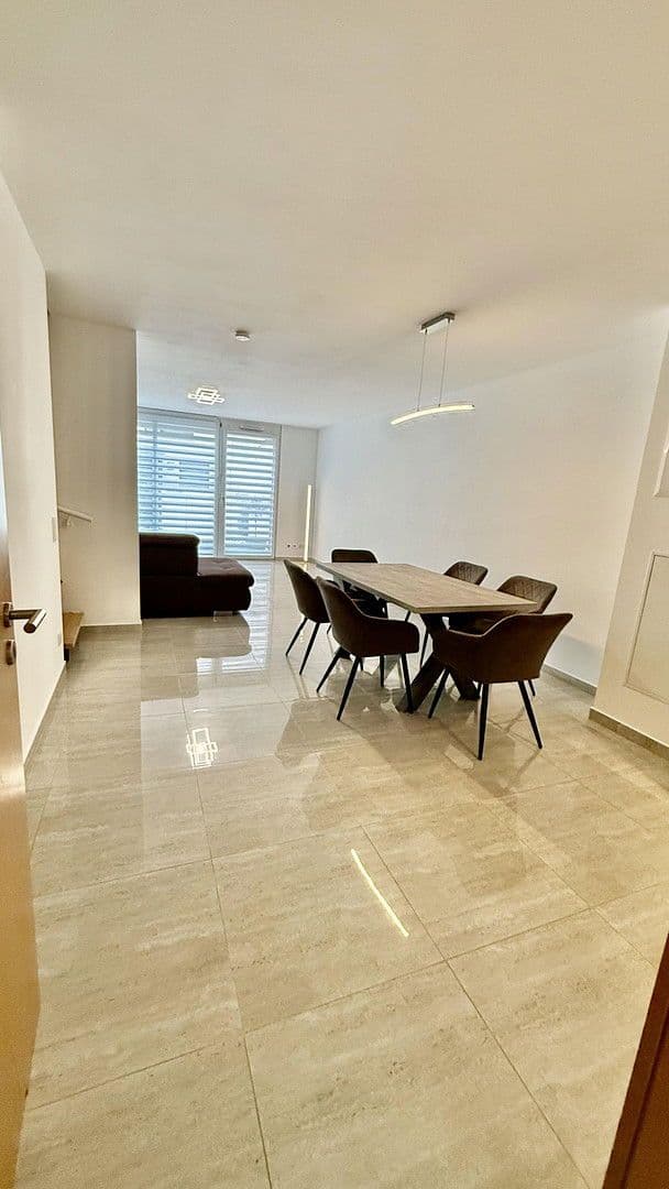 Prodej domu 145 m², pozemek 232 m², Neckarsteinach, Hessen Prodej domu 145 m², pozemek 232 m², Neckarsteinach, Hessen