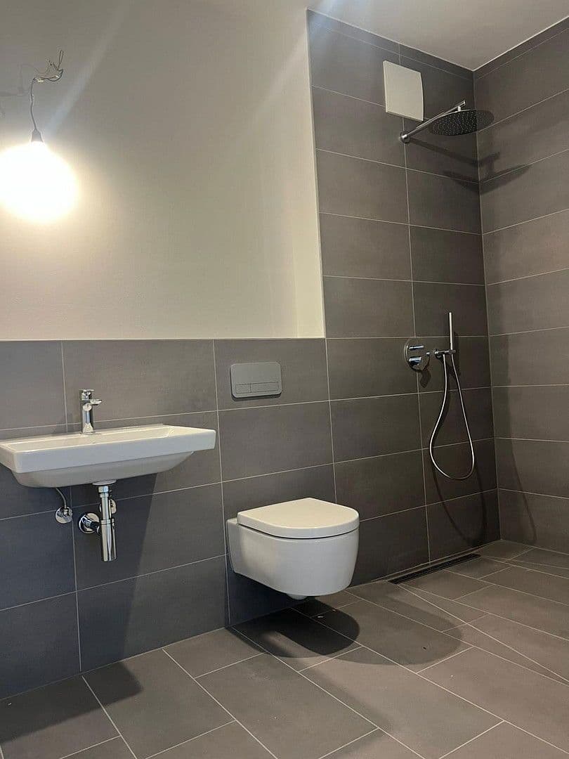 Pronájem bytu 3+1 86 m², Bürgerstraße 53A, Berlin, Berlín Pronájem bytu 3+1 86 m², Bürgerstraße 53A, Berlin, Berlín