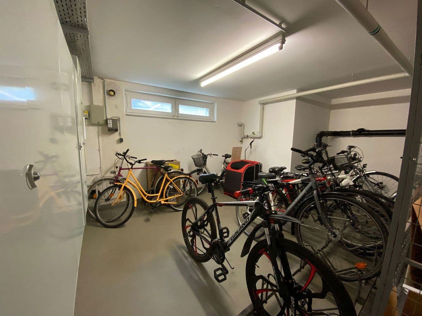 Pronájem bytu 2+1 58 m², Bauernfeldallee 17, Nauen, Braniborsko Pronájem bytu 2+1 58 m², Bauernfeldallee 17, Nauen, Braniborsko