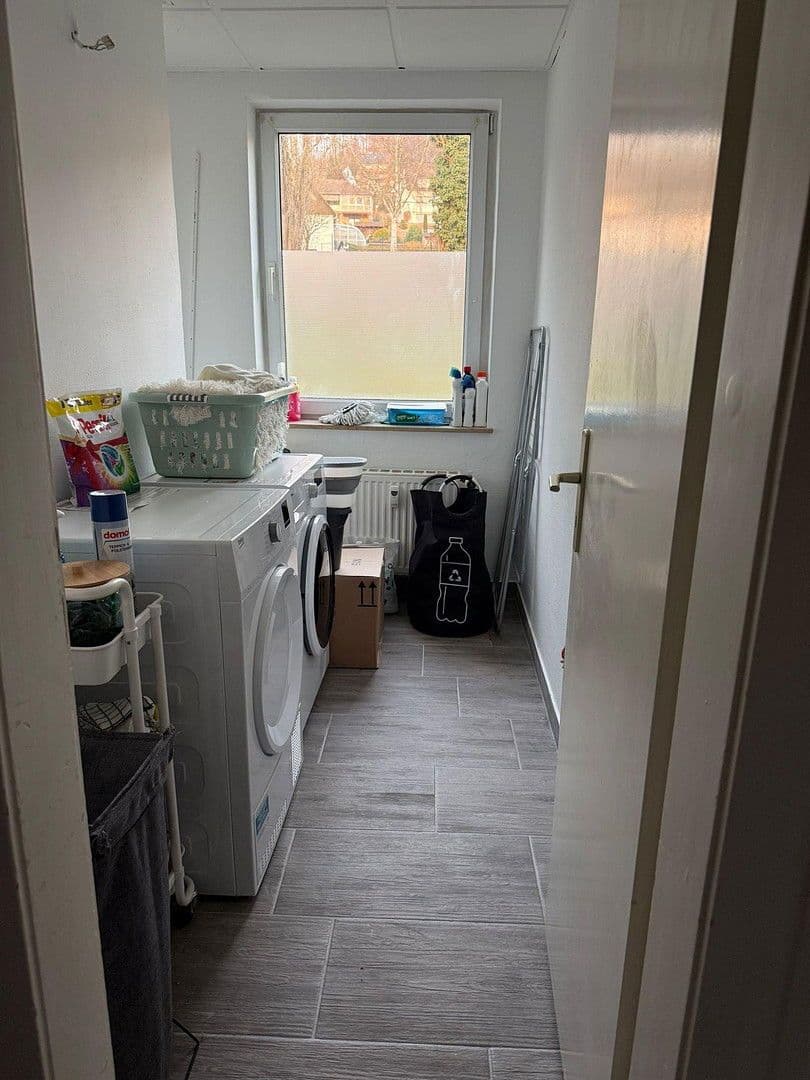 Pronájem bytu 3+1 75 m², Billerbecker Straße 51, Einbeck, Dolní Sasko Pronájem bytu 3+1 75 m², Billerbecker Straße 51, Einbeck, Dolní Sasko