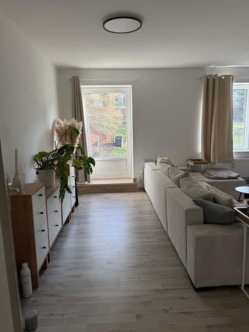 Pronájem bytu 3+1 75 m², Billerbecker Straße 51, Einbeck, Dolní Sasko Pronájem bytu 3+1 75 m², Billerbecker Straße 51, Einbeck, Dolní Sasko