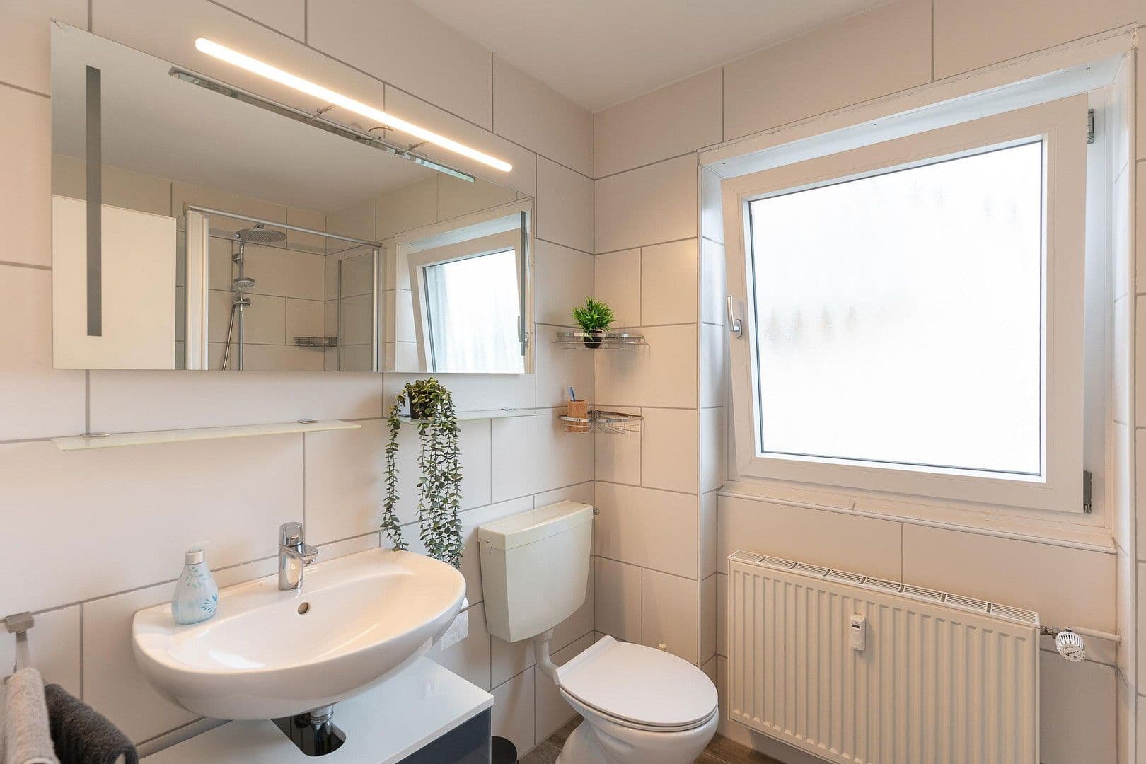 Pronájem bytu 1+1 15 m², Birnauer Straße 16, Konstanz, Bádensko-Württembersko Pronájem bytu 1+1 15 m², Birnauer Straße 16, Konstanz, Bádensko-Württembersko