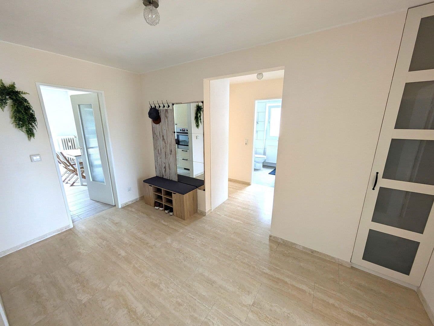 Pronájem bytu 1+1 15 m², Birnauer Straße 16, Konstanz, Bádensko-Württembersko Pronájem bytu 1+1 15 m², Birnauer Straße 16, Konstanz, Bádensko-Württembersko