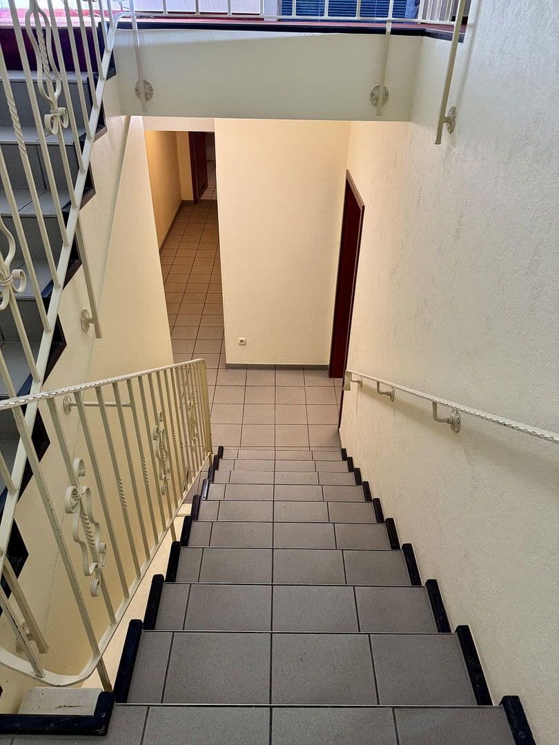 Pronájem nebytového prostoru 290 m², Bochumer Straße 36, Essen, Severní Porýní-Vestfálsko Pronájem nebytového prostoru 290 m², Bochumer Straße 36, Essen, Severní Porýní-Vestfálsko