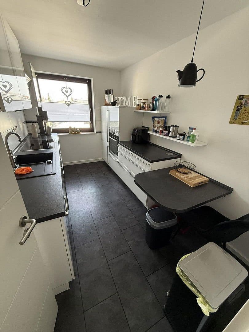 Pronájem bytu 2+1 65 m², Hagdornstr. 62, Hilden, Severní Porýní-Vestfálsko Pronájem bytu 2+1 65 m², Hagdornstr. 62, Hilden, Severní Porýní-Vestfálsko