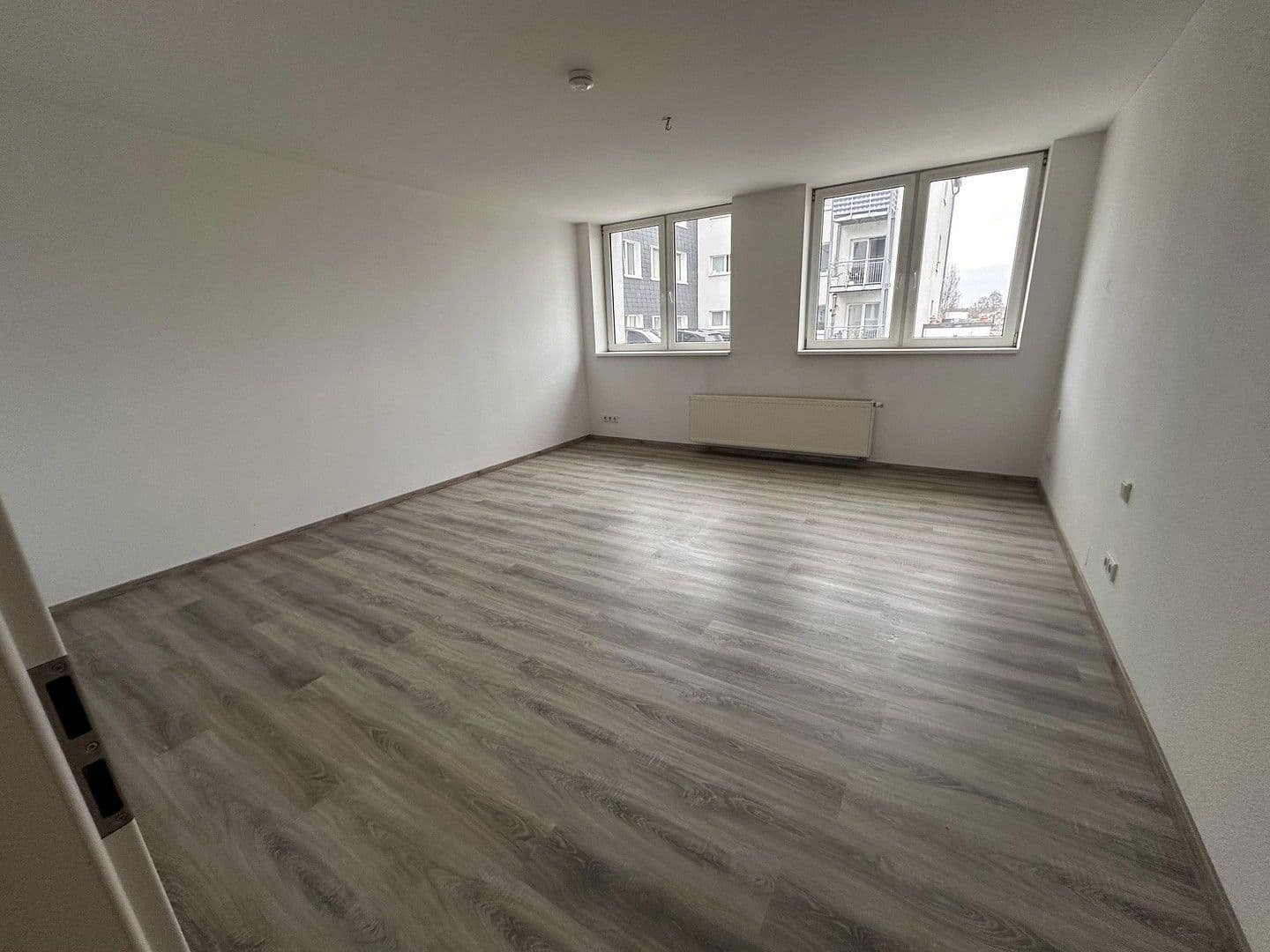 Pronájem bytu 2+1 92 m², Lindenstr., Hachenburg, Porýní-Falc Pronájem bytu 2+1 92 m², Lindenstr., Hachenburg, Porýní-Falc