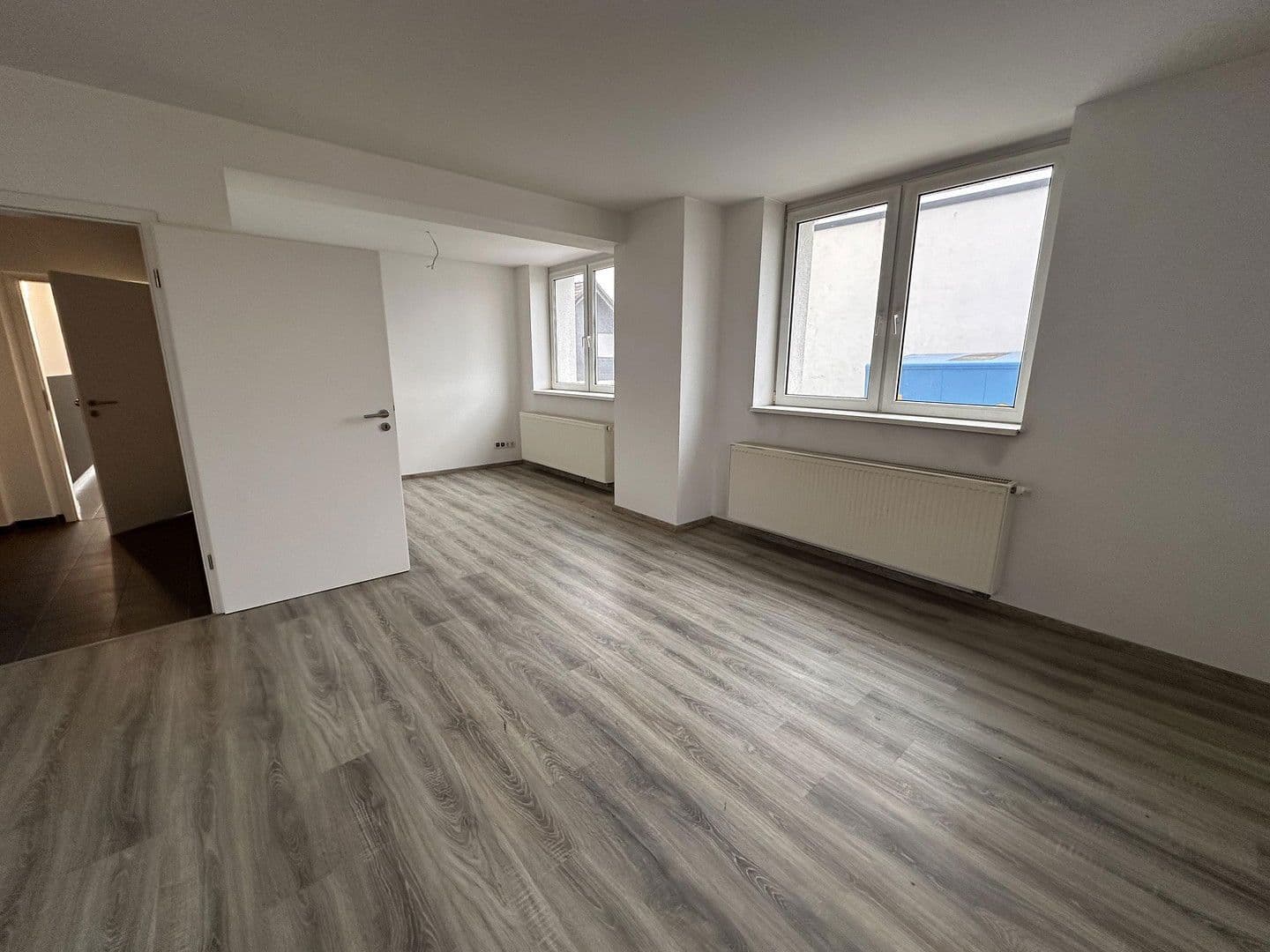 Pronájem bytu 2+1 92 m², Lindenstr., Hachenburg, Porýní-Falc Pronájem bytu 2+1 92 m², Lindenstr., Hachenburg, Porýní-Falc