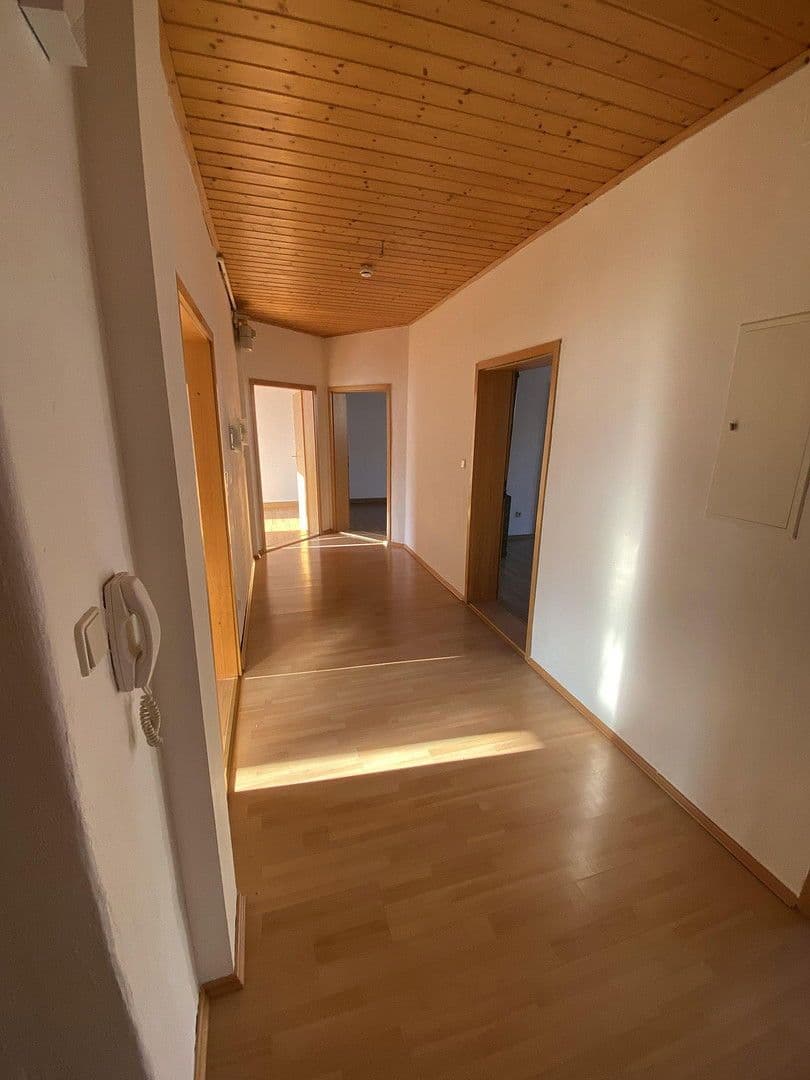 Pronájem bytu 4+1 100 m², Hof, Bavorsko Pronájem bytu 4+1 100 m², Hof, Bavorsko