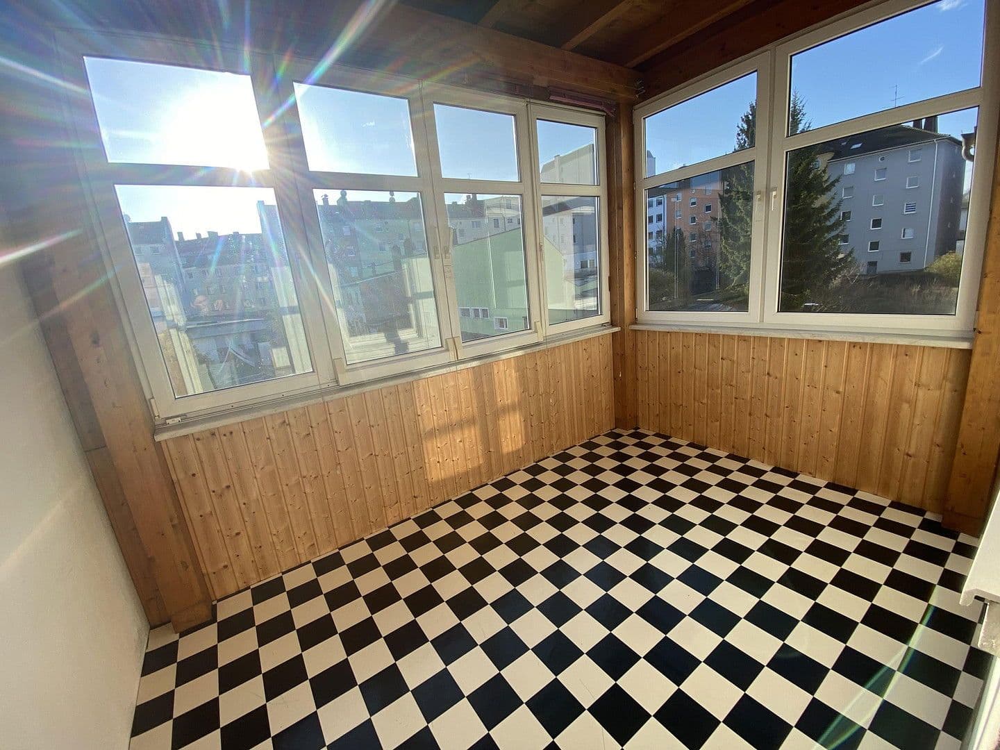 Pronájem bytu 4+1 100 m², Hof, Bavorsko Pronájem bytu 4+1 100 m², Hof, Bavorsko