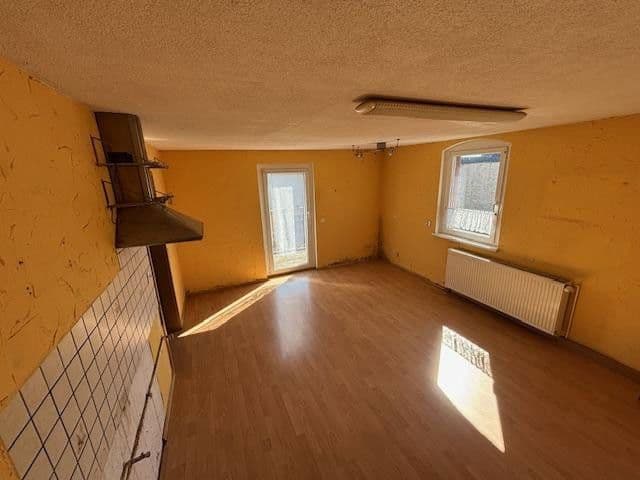 Prodej domu 187 m², pozemek 740 m², Bergstraße 6, Wurzen, Sasko Prodej domu 187 m², pozemek 740 m², Bergstraße 6, Wurzen, Sasko