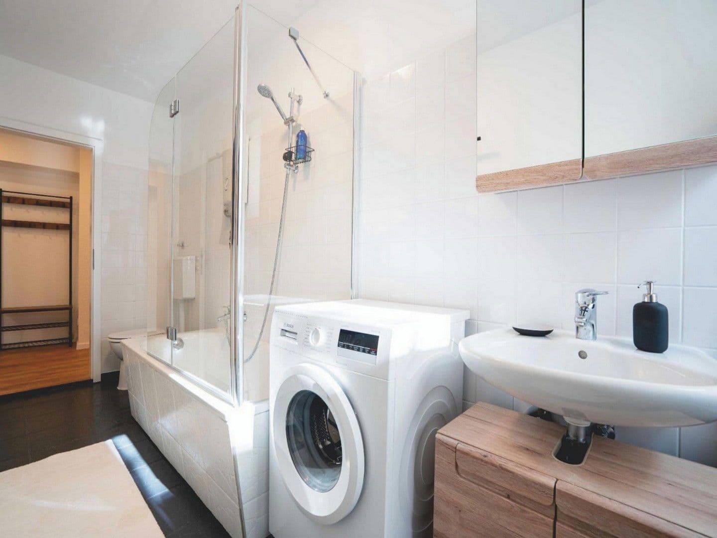 Pronájem bytu 2+1 69 m², Augsburg, Bavorsko Pronájem bytu 2+1 69 m², Augsburg, Bavorsko