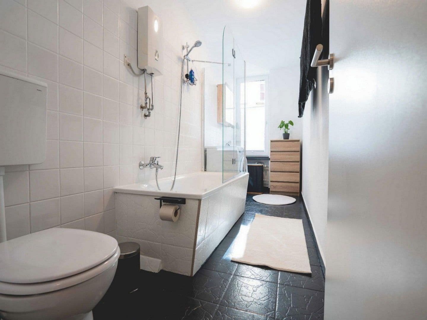 Pronájem bytu 2+1 69 m², Augsburg, Bavorsko Pronájem bytu 2+1 69 m², Augsburg, Bavorsko