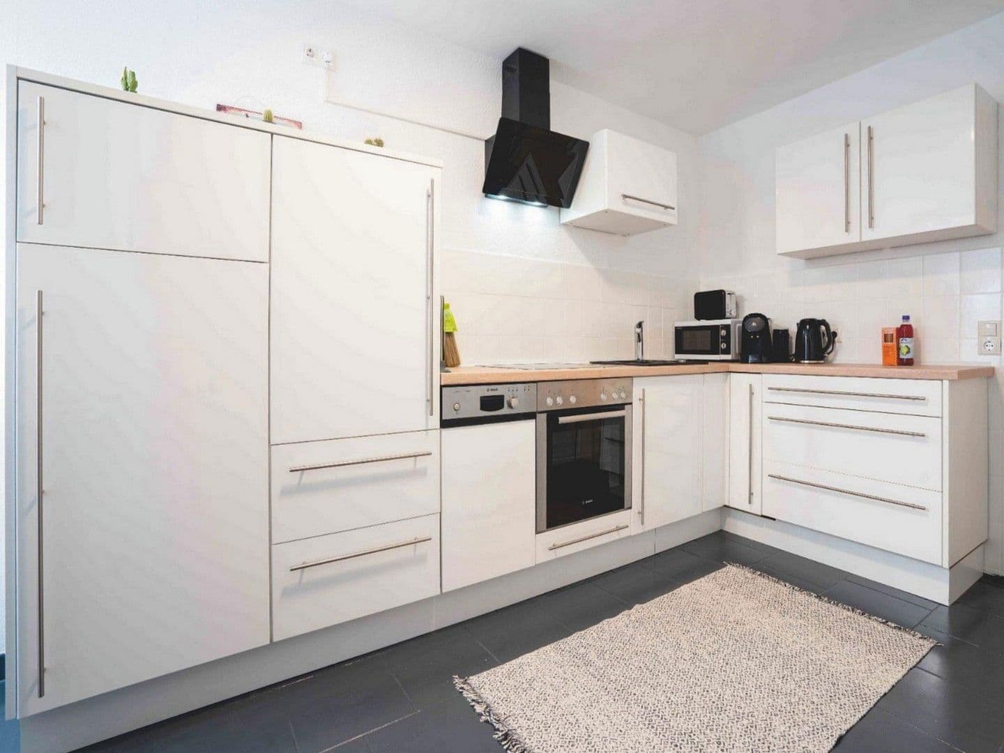 Pronájem bytu 2+1 69 m², Augsburg, Bavorsko Pronájem bytu 2+1 69 m², Augsburg, Bavorsko