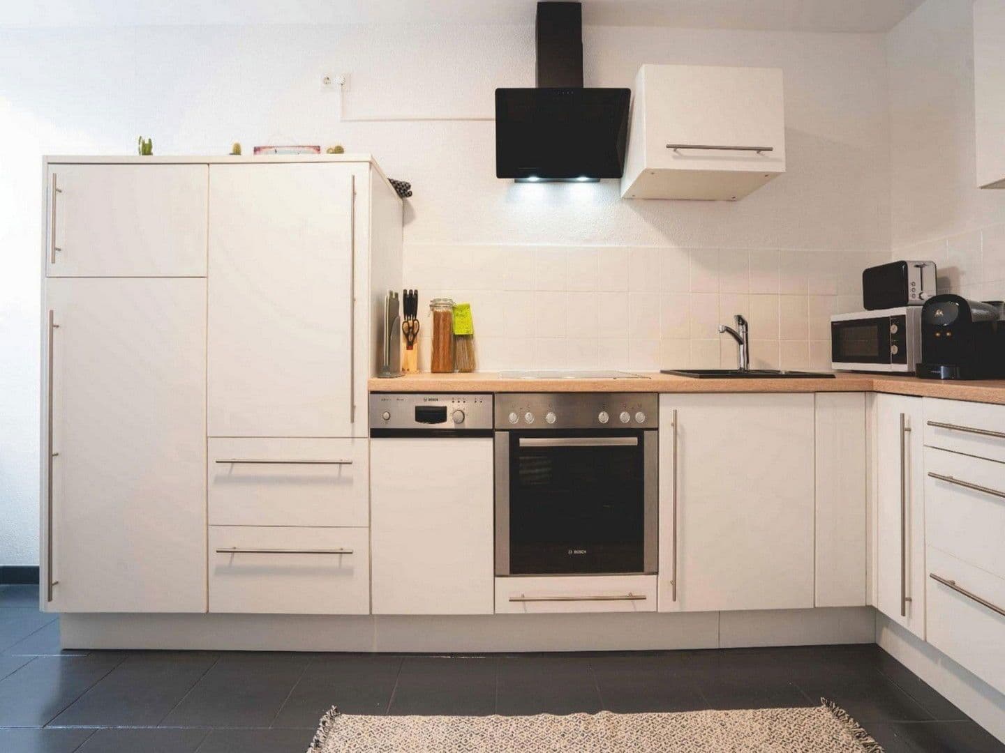 Pronájem bytu 2+1 69 m², Augsburg, Bavorsko Pronájem bytu 2+1 69 m², Augsburg, Bavorsko