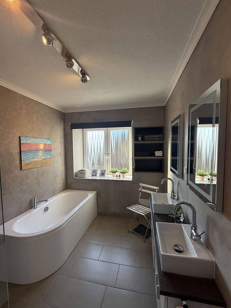 Prodej domu 150 m², pozemek 569 m², Rheine, Severní Porýní-Vestfálsko Prodej domu 150 m², pozemek 569 m², Rheine, Severní Porýní-Vestfálsko