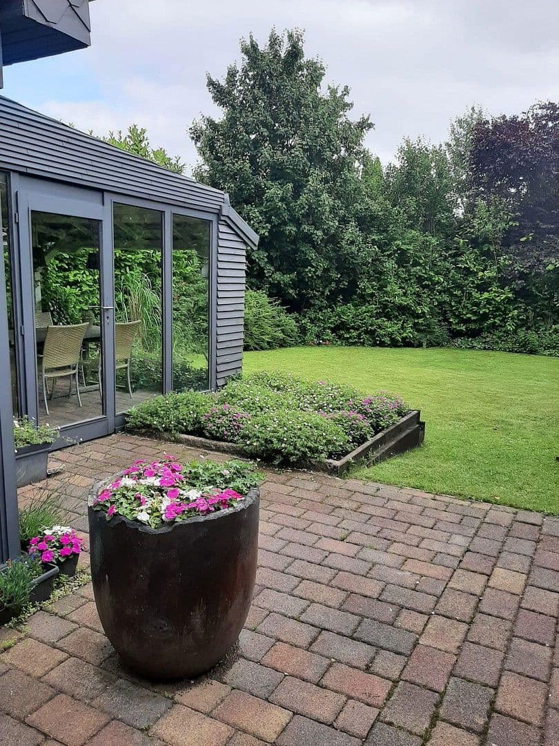 Prodej domu 150 m², pozemek 569 m², Rheine, Severní Porýní-Vestfálsko Prodej domu 150 m², pozemek 569 m², Rheine, Severní Porýní-Vestfálsko