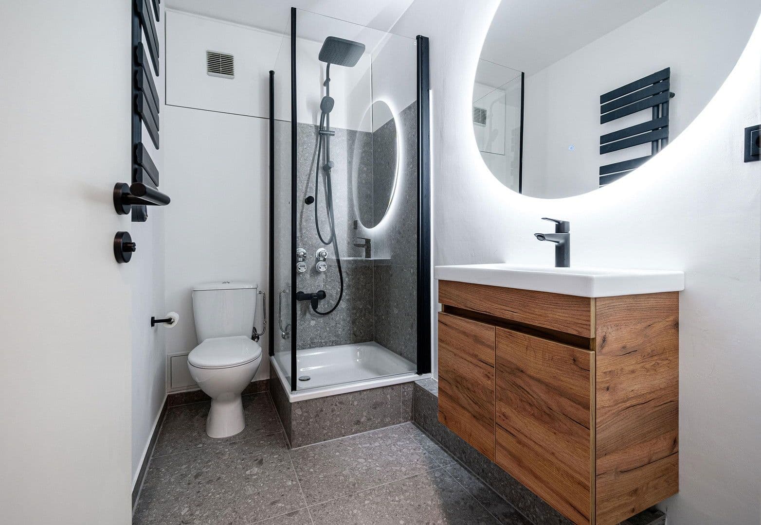 Prodej bytu 1+1 37 m², München, Bavorsko Prodej bytu 1+1 37 m², München, Bavorsko