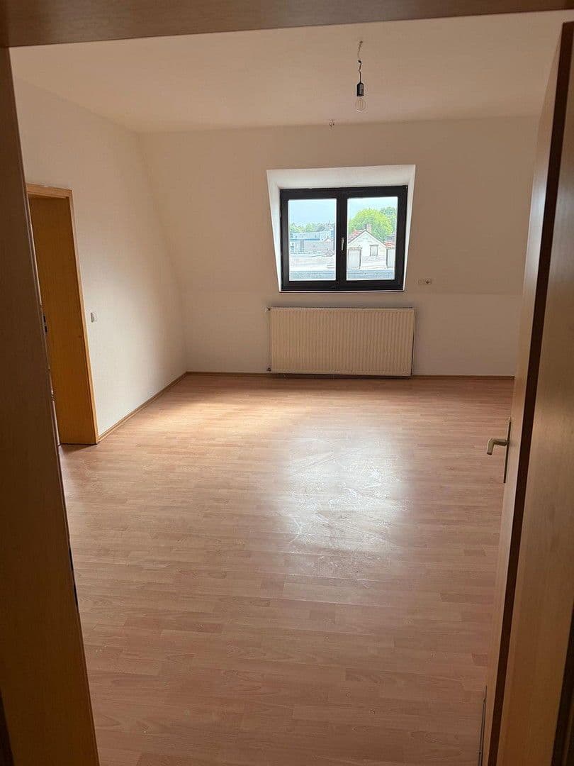 Pronájem bytu 2+1 80 m², Bochum, Severní Porýní-Vestfálsko Pronájem bytu 2+1 80 m², Bochum, Severní Porýní-Vestfálsko