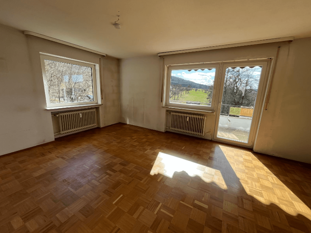 Prodej domu 240 m², pozemek 910 m², Kapellenweg 13, Deißlingen, Bádensko-Württembersko Prodej domu 240 m², pozemek 910 m², Kapellenweg 13, Deißlingen, Bádensko-Württembersko