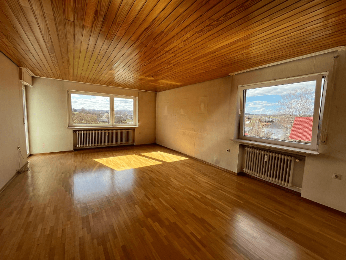 Prodej domu 240 m², pozemek 910 m², Kapellenweg 13, Deißlingen, Bádensko-Württembersko Prodej domu 240 m², pozemek 910 m², Kapellenweg 13, Deißlingen, Bádensko-Württembersko