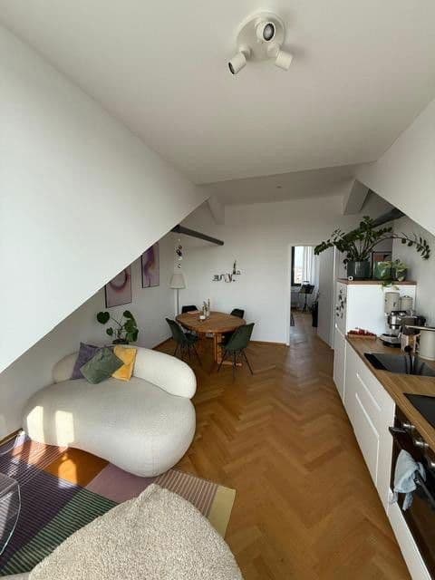Pronájem bytu 2+kk 52 m², Ludwigstraße 156, Offenbach, Hessen Pronájem bytu 2+kk 52 m², Ludwigstraße 156, Offenbach, Hessen