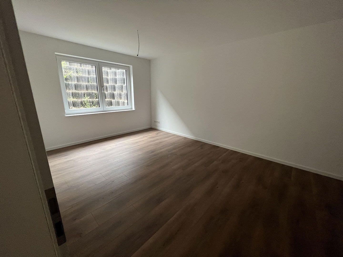 Prodej domu 170 m², pozemek 486 m², Bad Kreuznach, Porýní-Falc Prodej domu 170 m², pozemek 486 m², Bad Kreuznach, Porýní-Falc