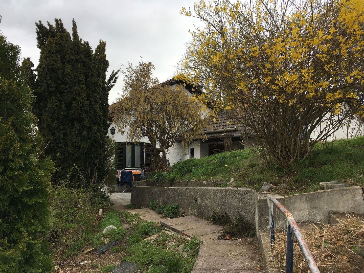 Prodej domu 150 m², pozemek 1.081 m², Am Osterbichl 1, Murnau am Staffelsee, Bavorsko Prodej domu 150 m², pozemek 1.081 m², Am Osterbichl 1, Murnau am Staffelsee, Bavorsko