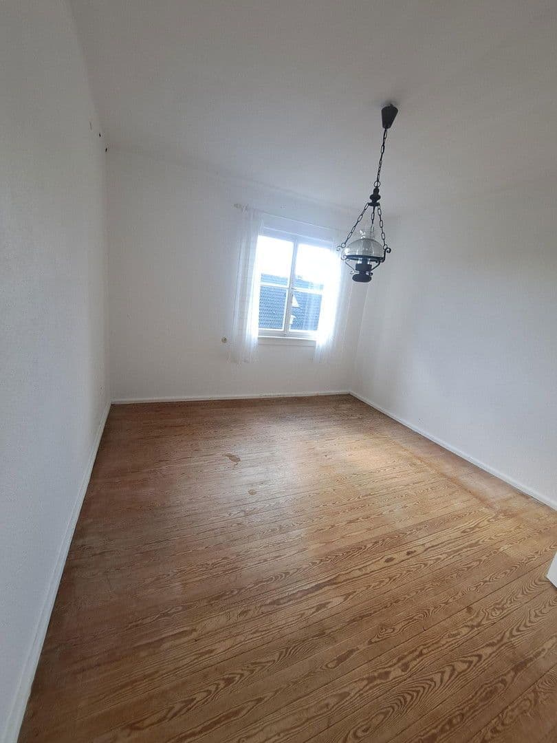 Prodej domu 120 m², pozemek 544 m², Lateinschulgasse 2, Grünstadt, Porýní-Falc Prodej domu 120 m², pozemek 544 m², Lateinschulgasse 2, Grünstadt, Porýní-Falc