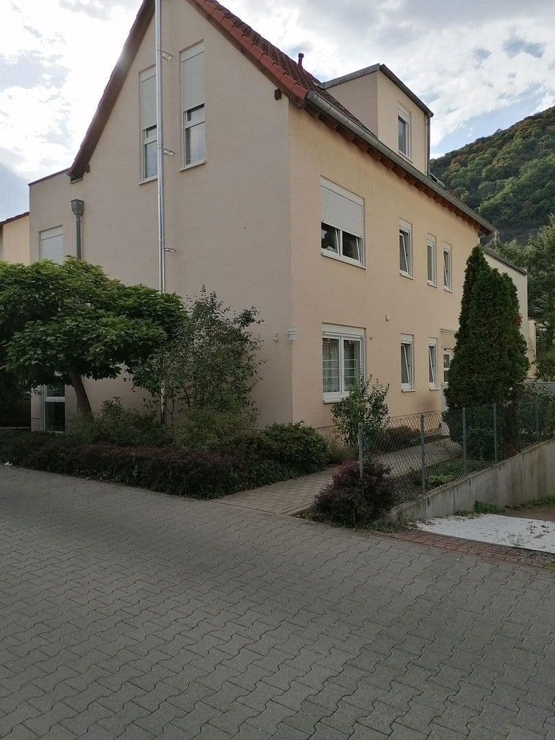 Pronájem bytu 2+1 48 m², Bad Kreuznach, Porýní-Falc Pronájem bytu 2+1 48 m², Bad Kreuznach, Porýní-Falc