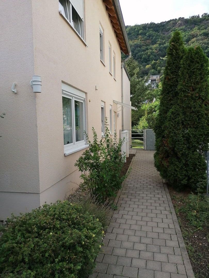 Pronájem bytu 2+1 48 m², Bad Kreuznach, Porýní-Falc Pronájem bytu 2+1 48 m², Bad Kreuznach, Porýní-Falc