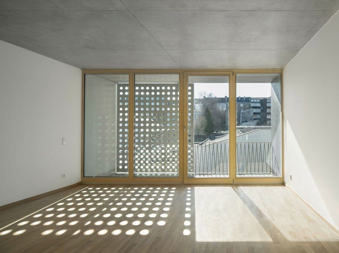 Pronájem bytu 2+1 55 m², Herzogstraße 79a, Düsseldorf, Severní Porýní-Vestfálsko Pronájem bytu 2+1 55 m², Herzogstraße 79a, Düsseldorf, Severní Porýní-Vestfálsko