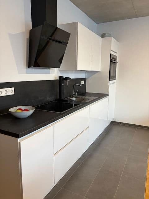 Pronájem bytu 2+1 55 m², Herzogstraße 79a, Düsseldorf, Severní Porýní-Vestfálsko Pronájem bytu 2+1 55 m², Herzogstraße 79a, Düsseldorf, Severní Porýní-Vestfálsko